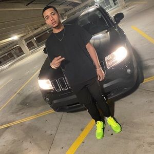 Meet your Posher, Blake